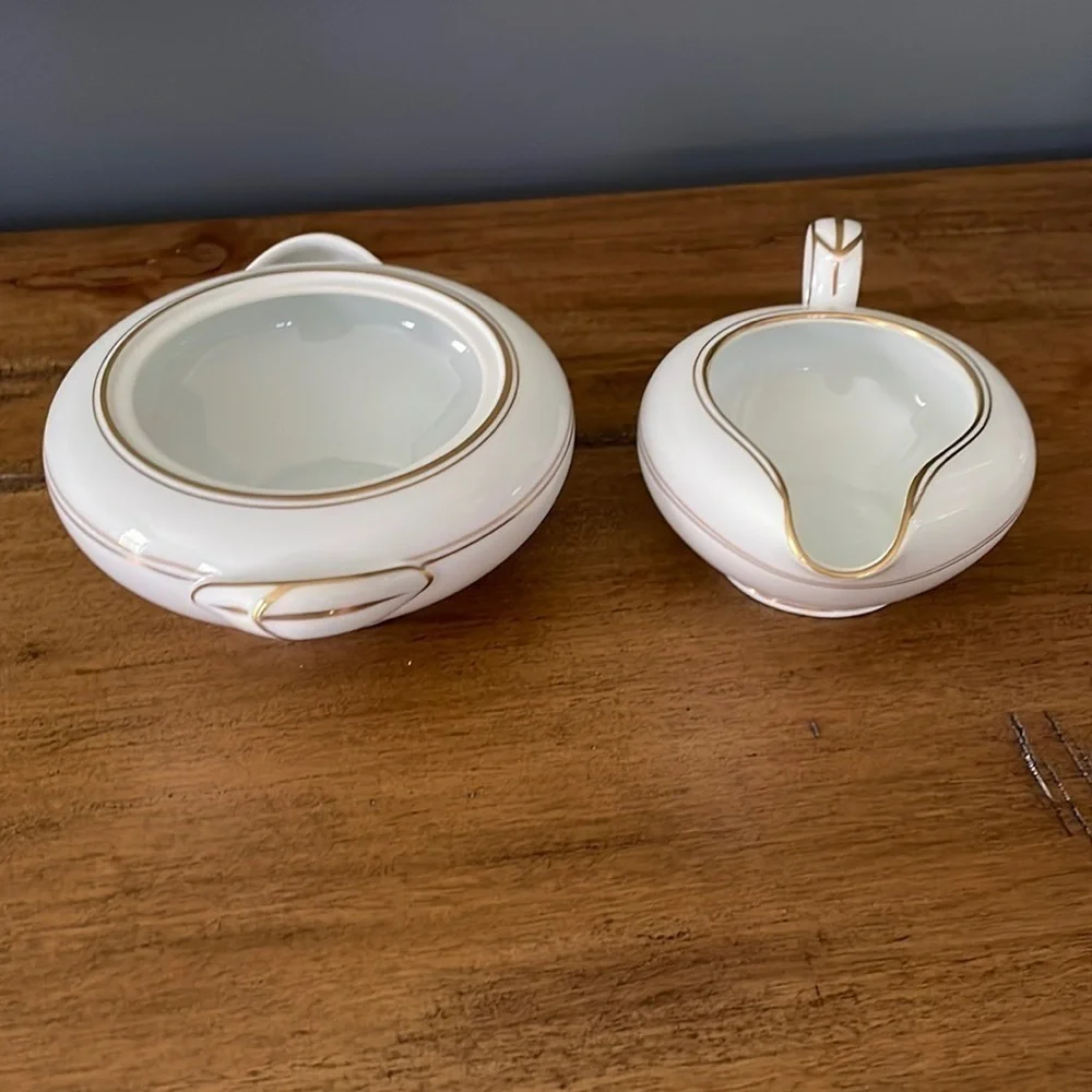 Noritake sugar and creamer